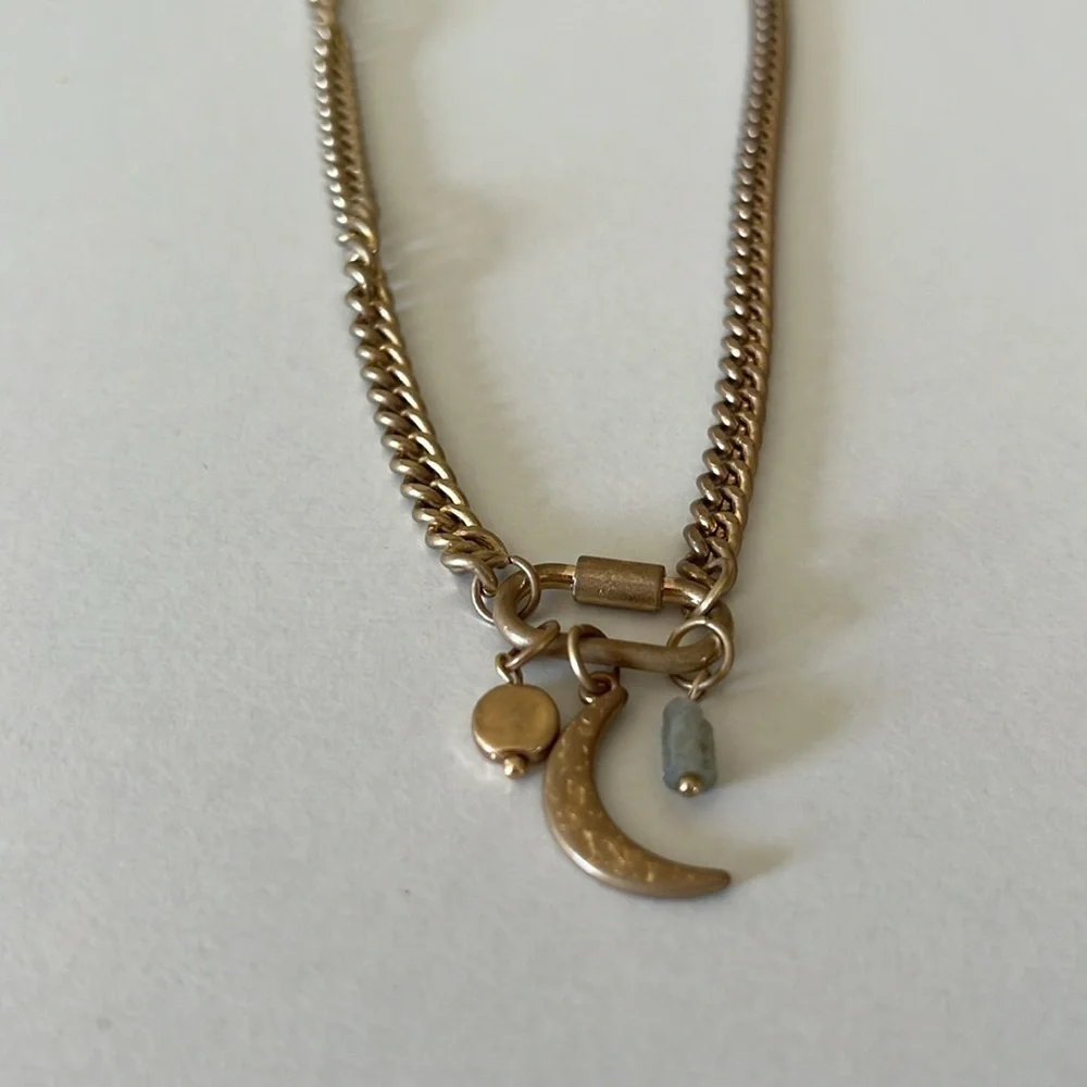Universal Thread Crescent Necklace